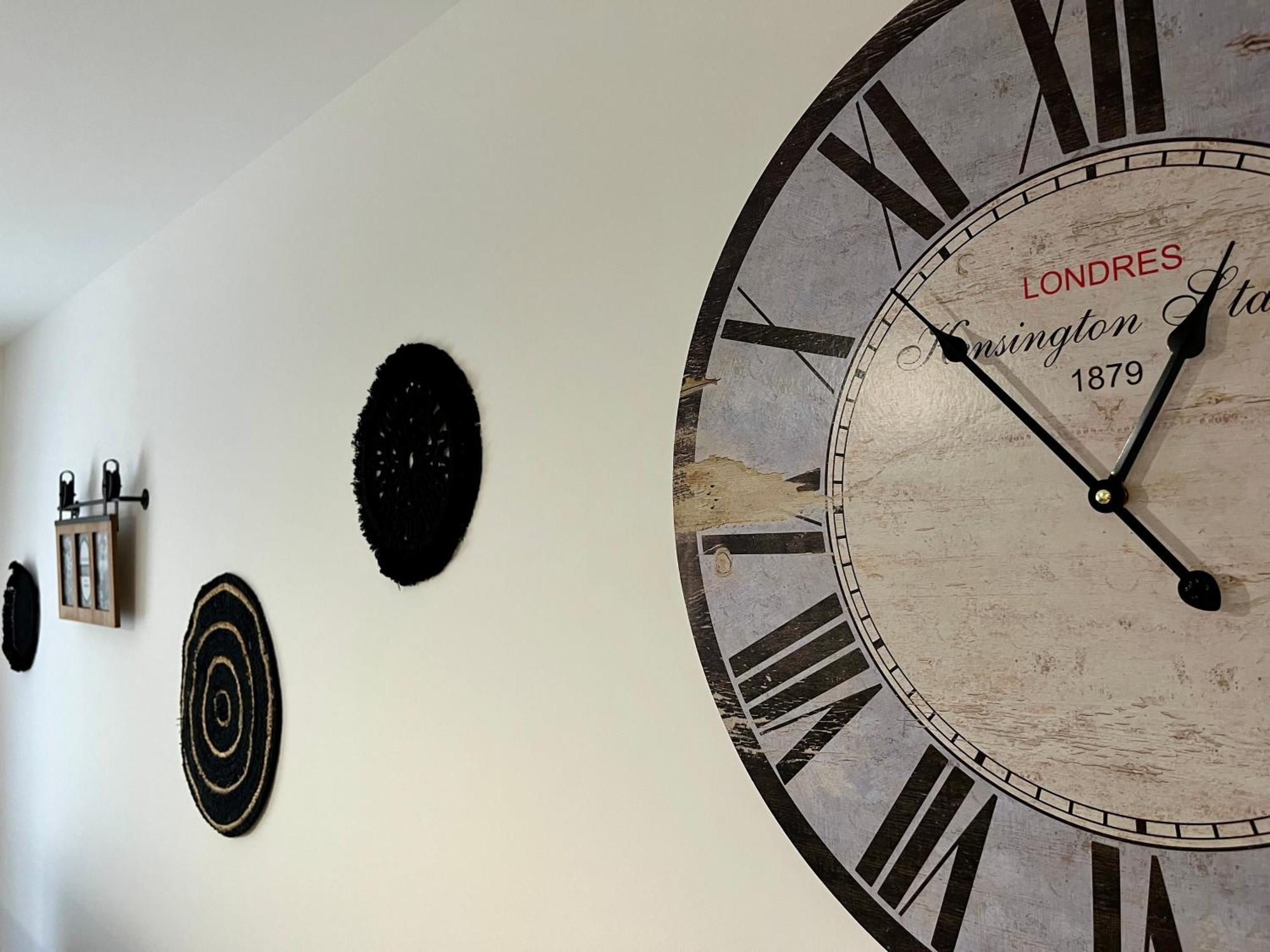 2 Suites, Cour Privee, Climatisation, Le Nid De Blois Vienne Zewnętrze zdjęcie